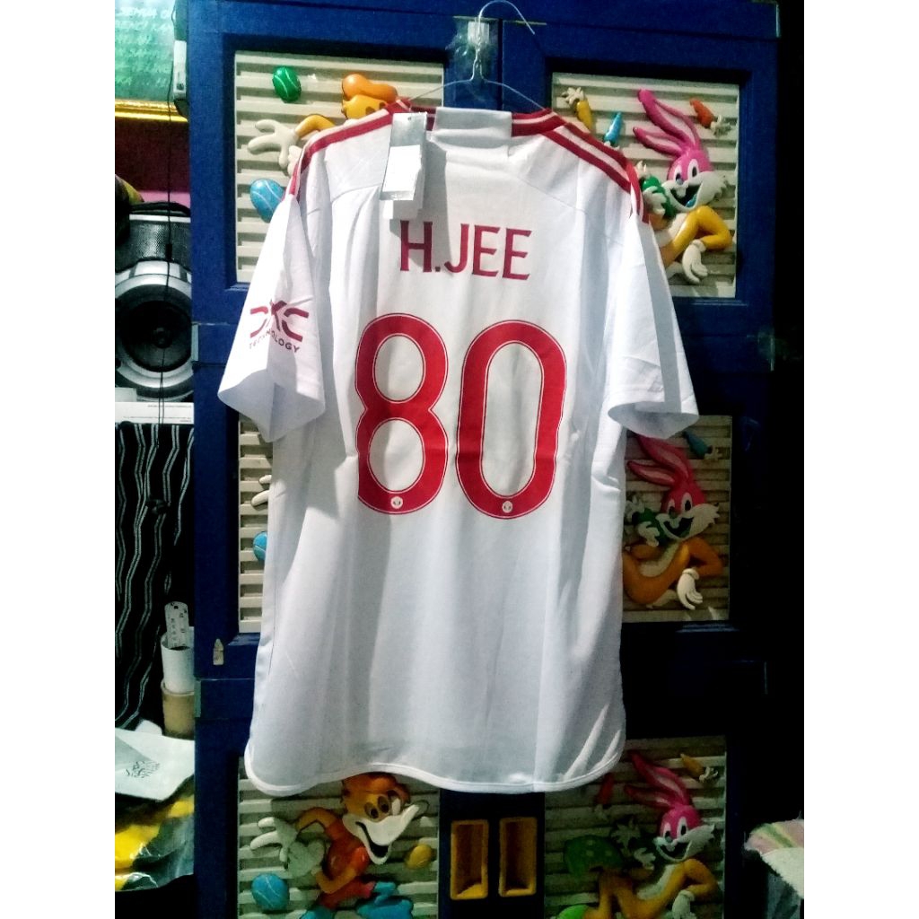 Jersey BNWT MU