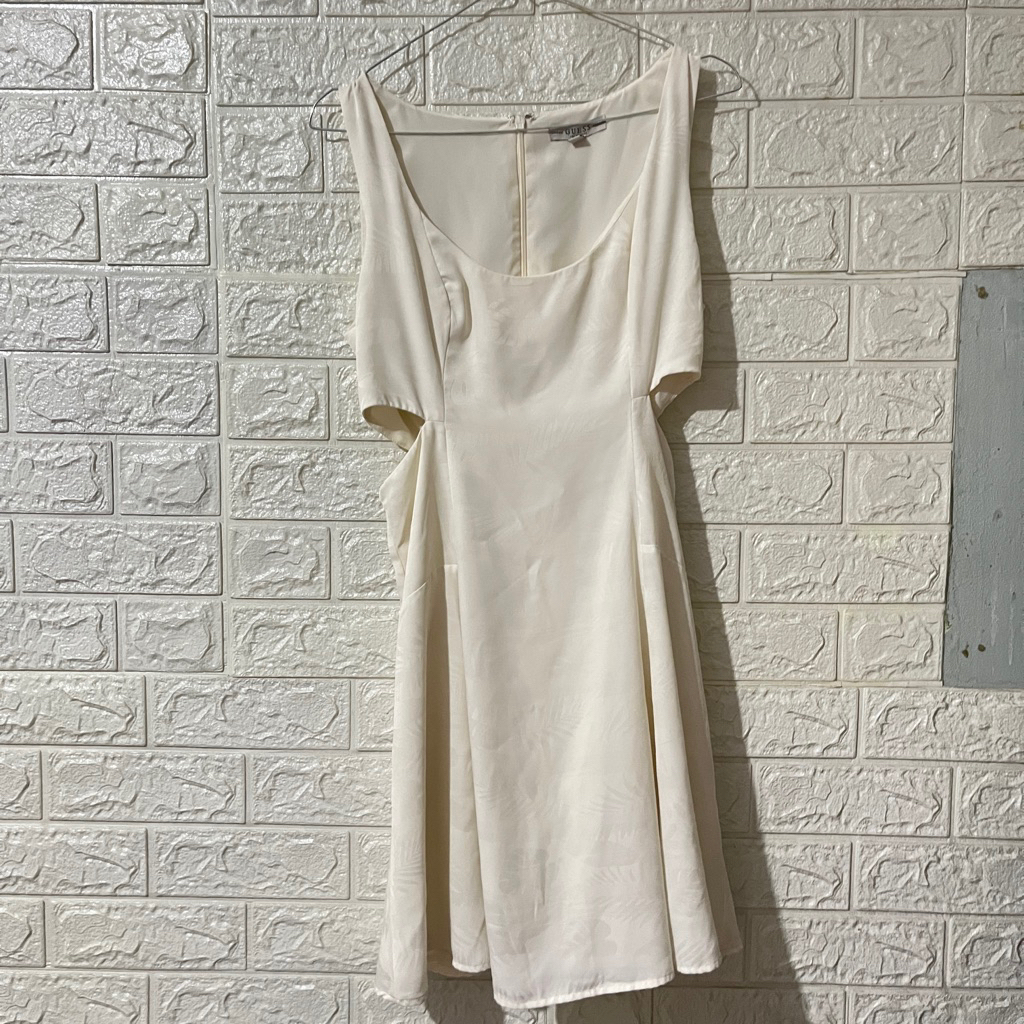 guess dress