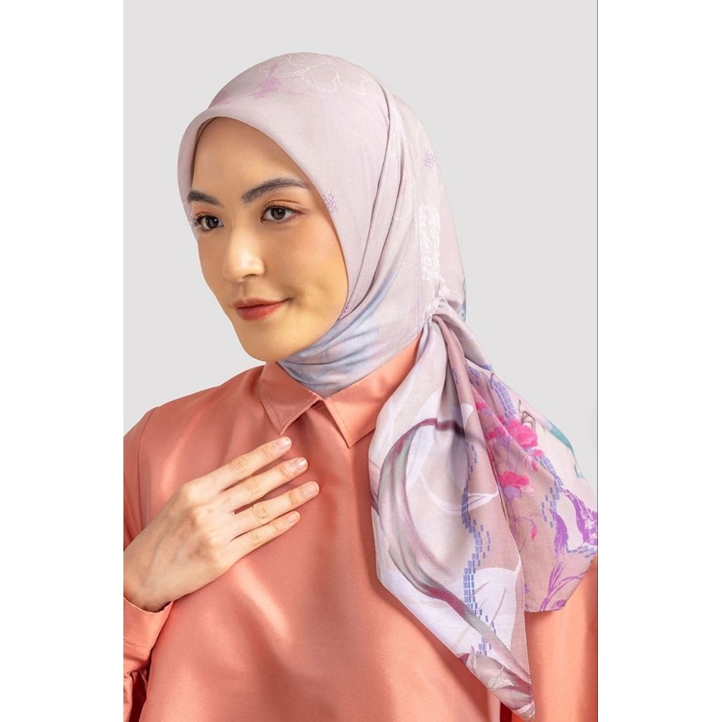 SALE Ria Miranda Ashera Scarf- Pale Pink Hijab Jilbab Segiempat Voal