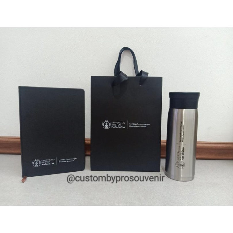 

Gift Set executive paper bag tumbler agenda notebook seminar kantor