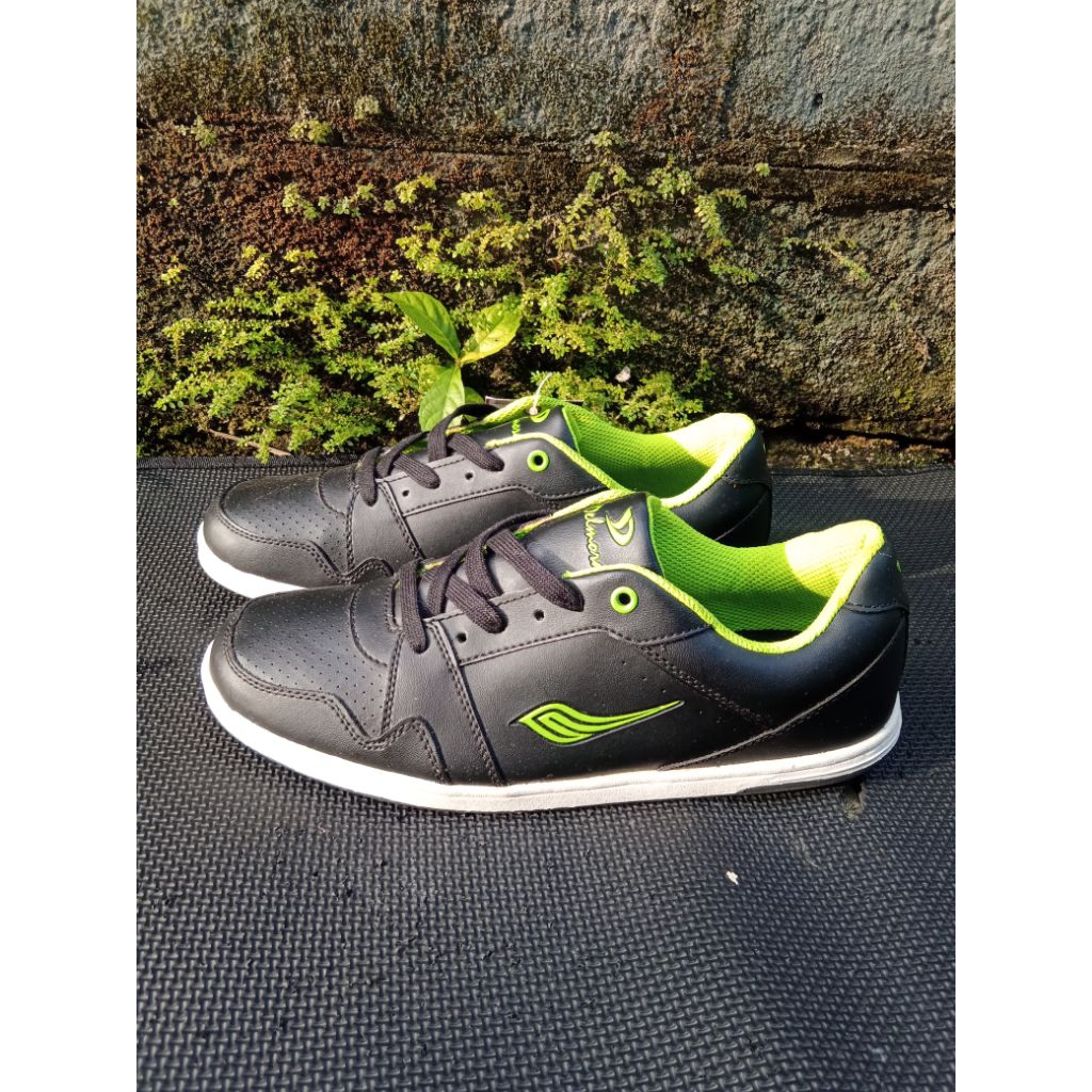 sepatu delmora Ricky original