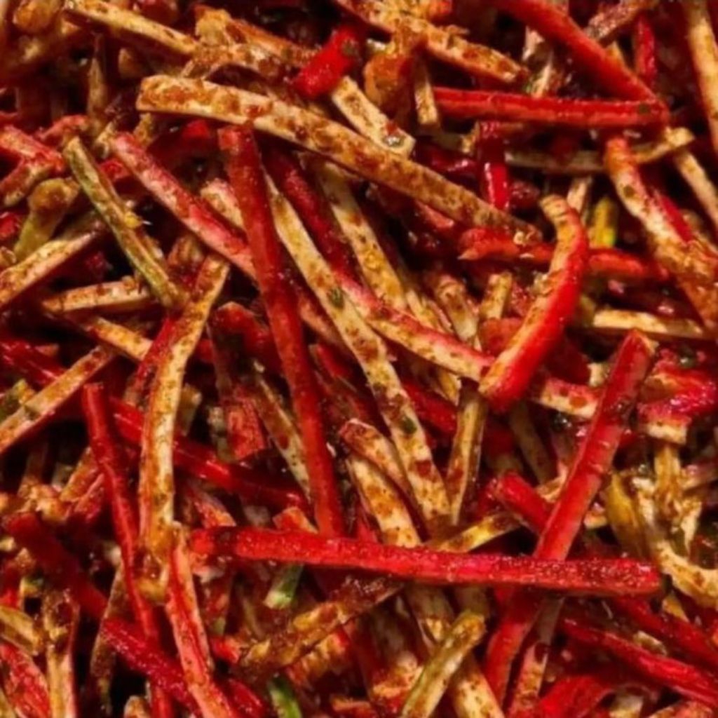 

KERUPUK BETON DAUN JERUK PEDAS KRIUK 1kg