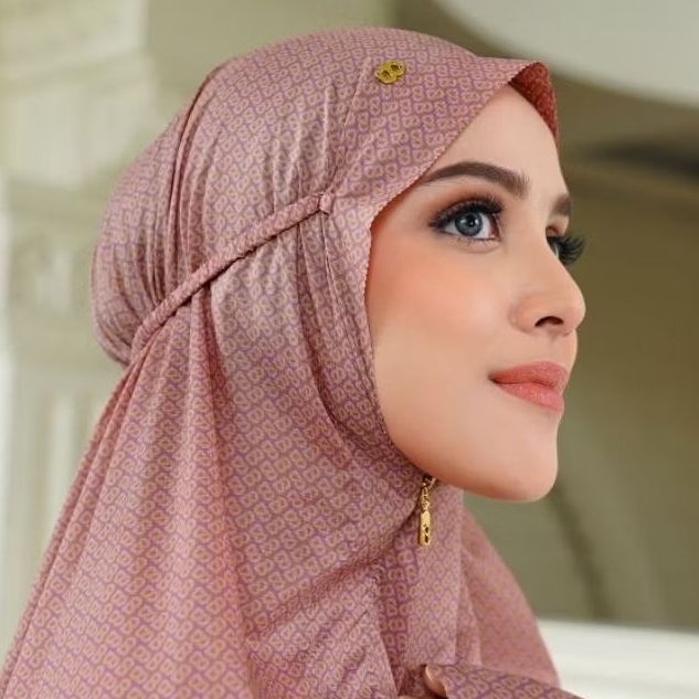 Tapis de Fleur Capsule Prayer Robe Dusty Rose Buttonscarves New Ready Siap Kirim