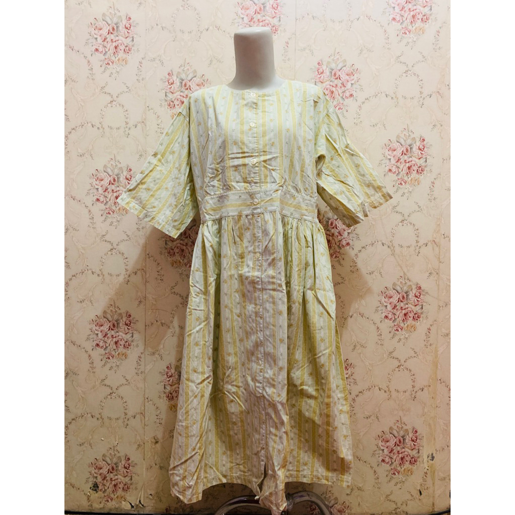 Preloved Dress Hijau Bunga LD 110 Pjg 105