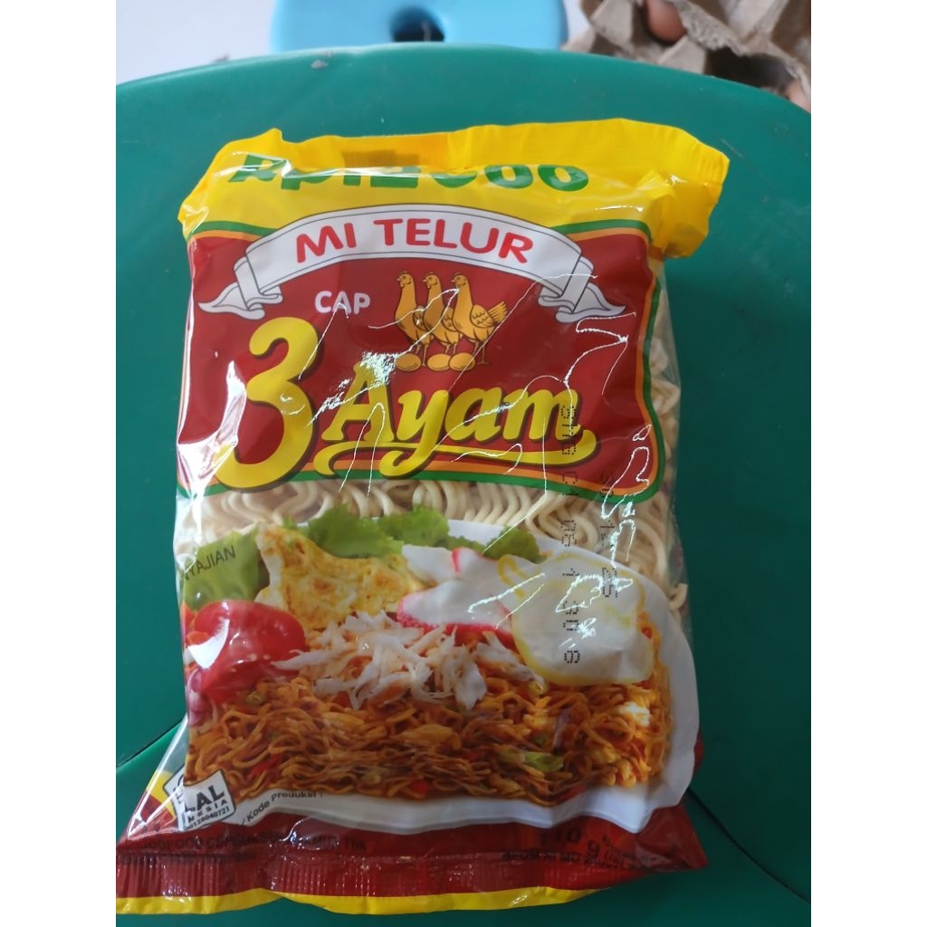 

mie telur cap 3 ayam 1 dus isi 24
