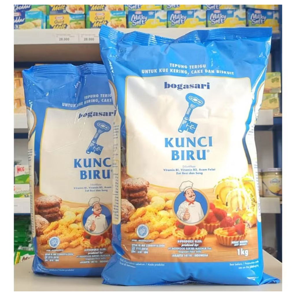 

Tepung Terigu Kunci Biru 1 kg / TEPUNG PROTEIN RENDAH