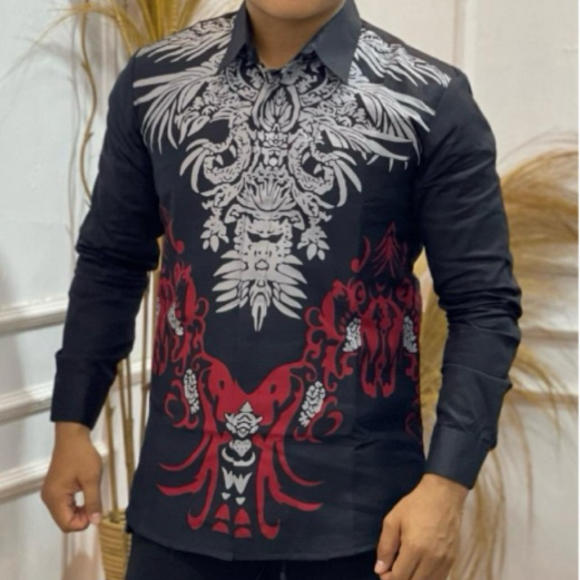 PRABU HITAM kemeja batik slimfit
