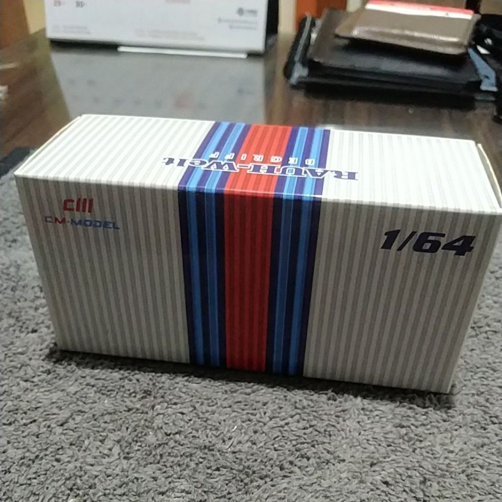 CM model Porsche RWB Martini 64