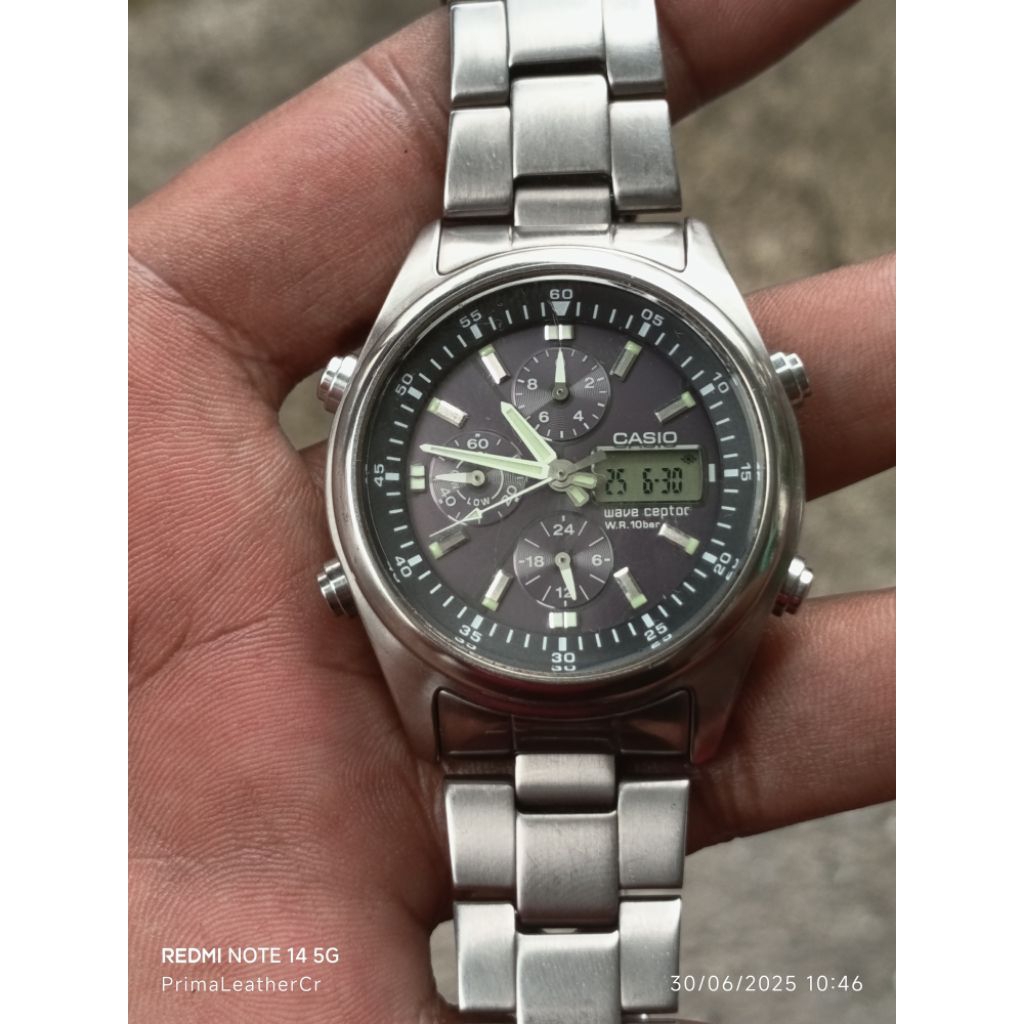 Jam Tangan Anadigi CASIO Wave Ceptor WVQ-500TDJ Quartz Japan kondisi mulus semua fungsi normal