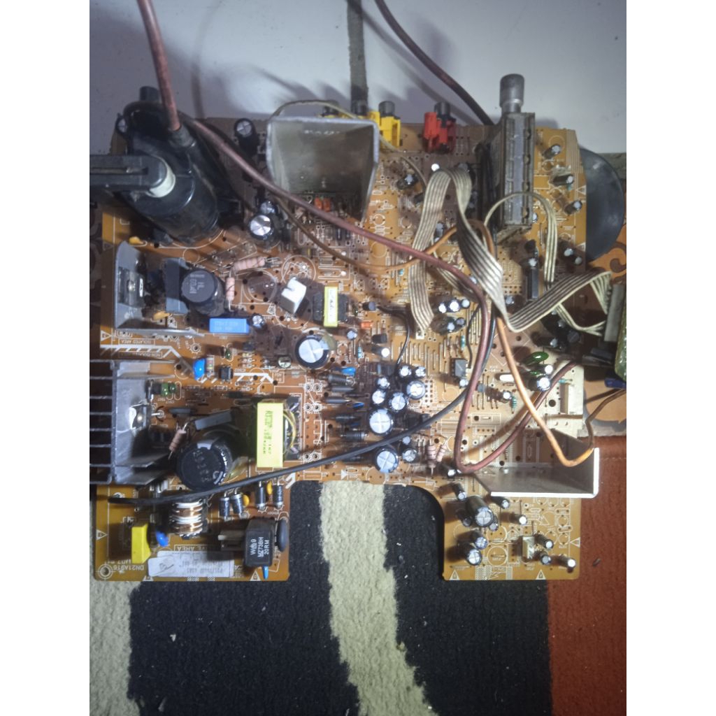 mesin tv tabung polytron slim 21inc bekas mati