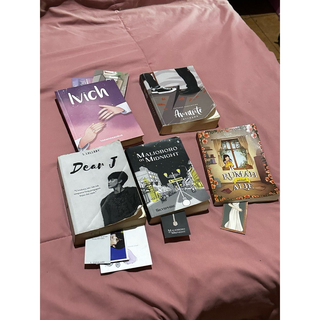 preloved novel dear j