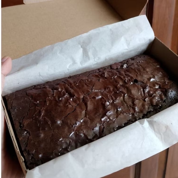 

FUDGY BROWNIES DARK CHOCOLATE 20x10 cm