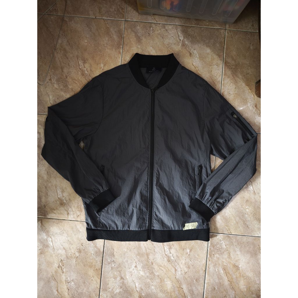 bomber jean Pierre jaket second bekas