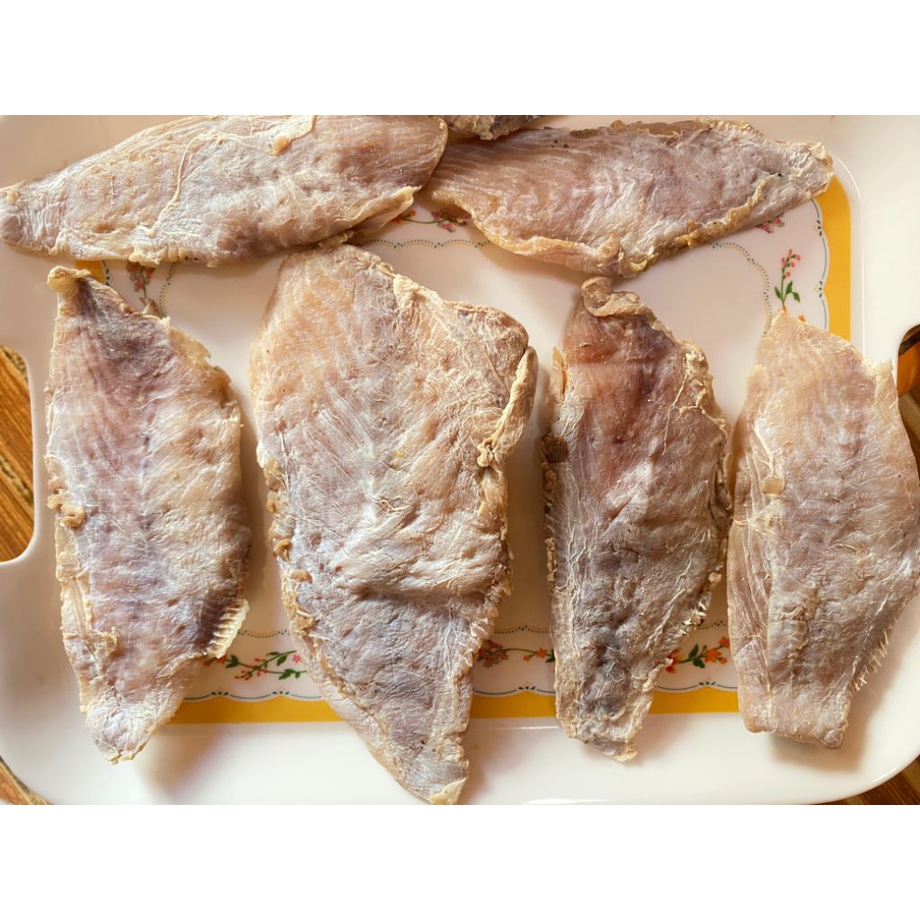 

Ikan asin ayam ayam