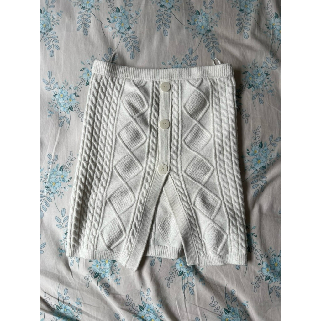 PRELOVED hnm korean knit tube top