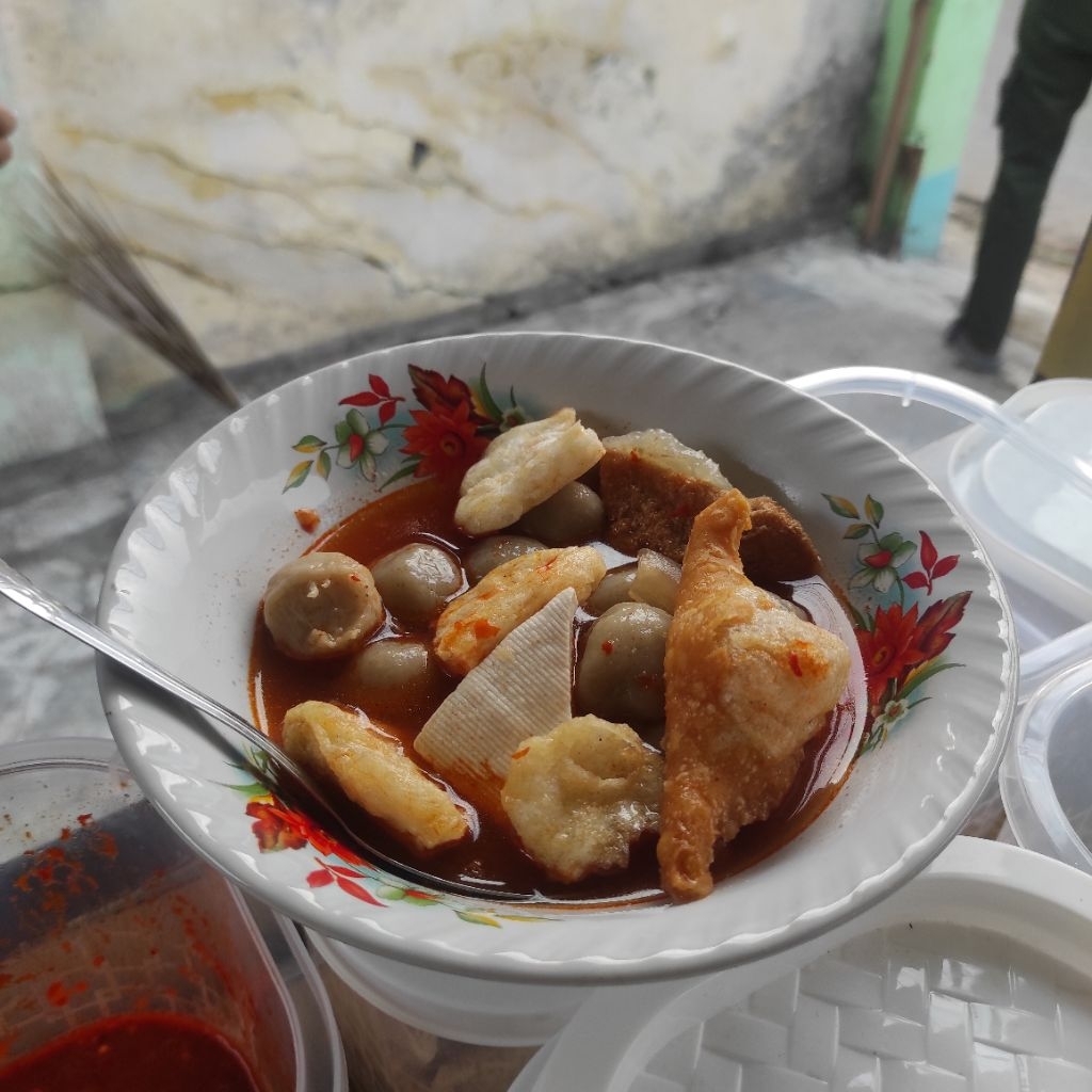 

Cilok Kuah Goang Mix