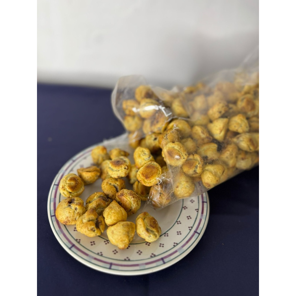 

Duaputrasnack - kue sus coklat lumer renyah gurih 250gr , 500gr , 1kg