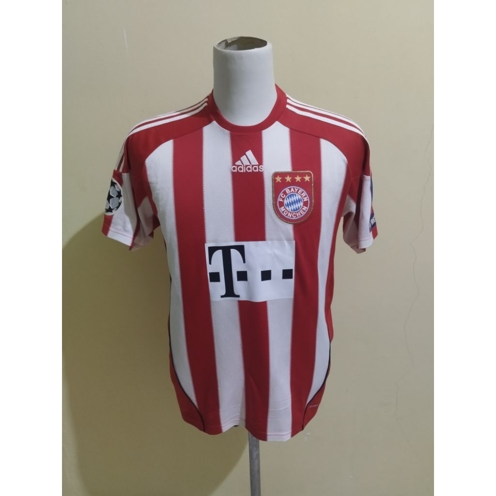 Jersey Bayern Munchen Home 2010/2011