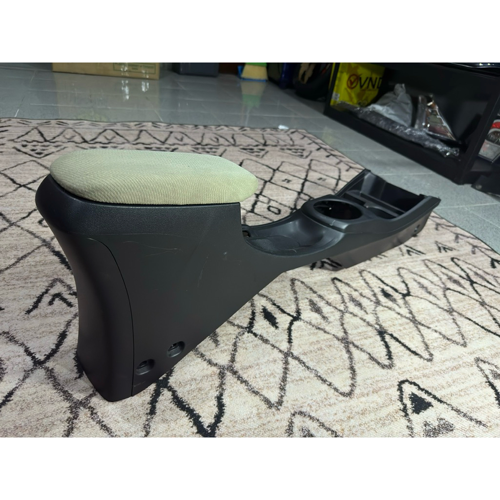 Arm Rest + Konsol Tengah Jazz Ge 8