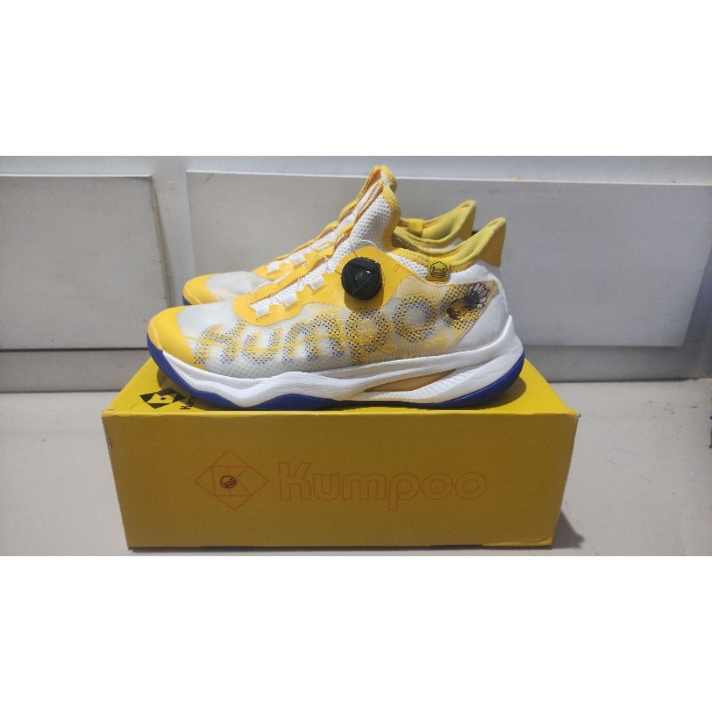 Sepatu Badminton Kumpoo Bduck ukuran 44