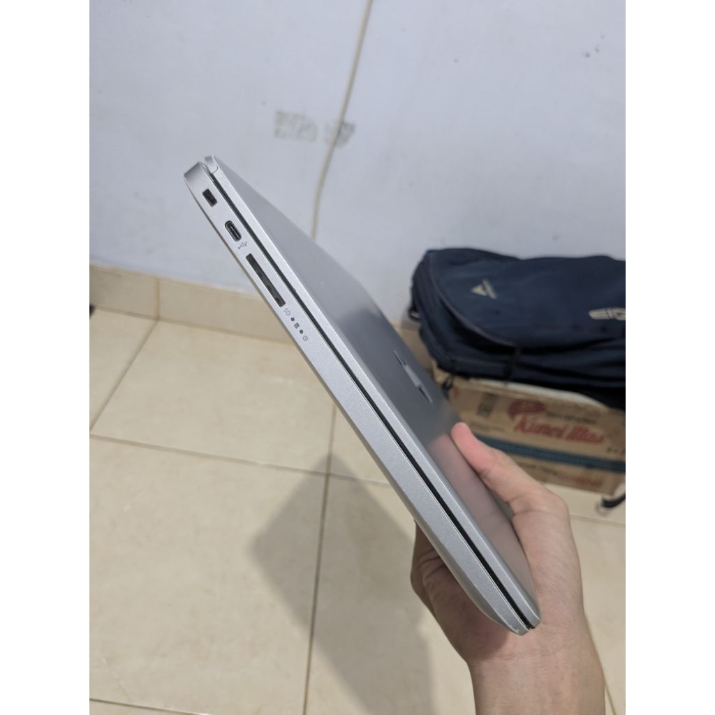 LAPTOP HP 14 /RAM 12/SSD 256+500