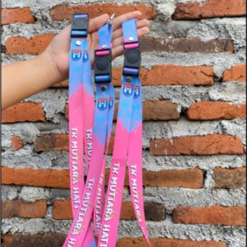 

TALI KALUNG LANYARD ID CARD COSTUME