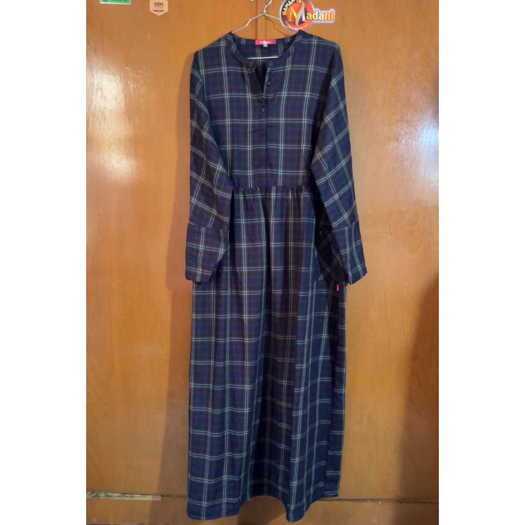 Prelove pribadi gamis dan khimar like new Cressida, Jasmine by lidia hadiwinoto, umma syari, rindu b