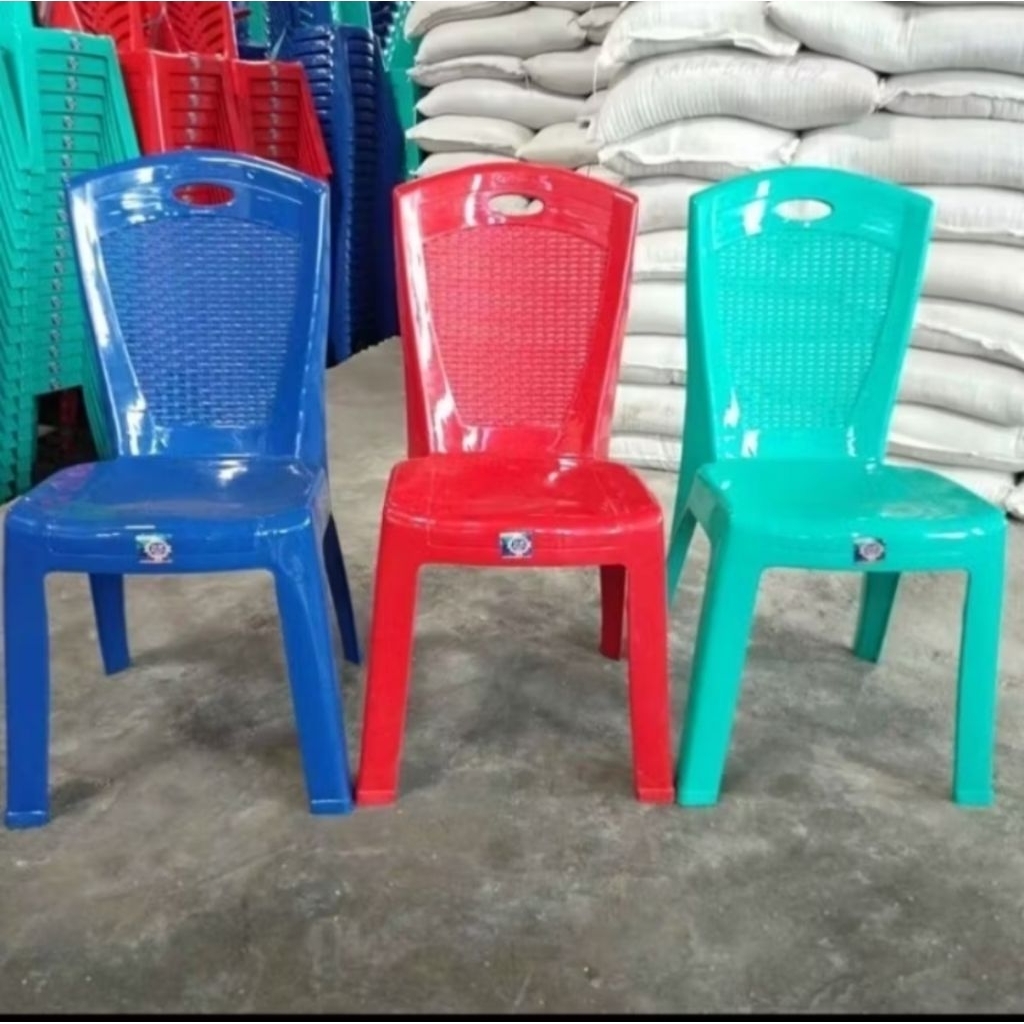 Kursi Plastik Napolly big 211(khusus gojek isi 5bj)