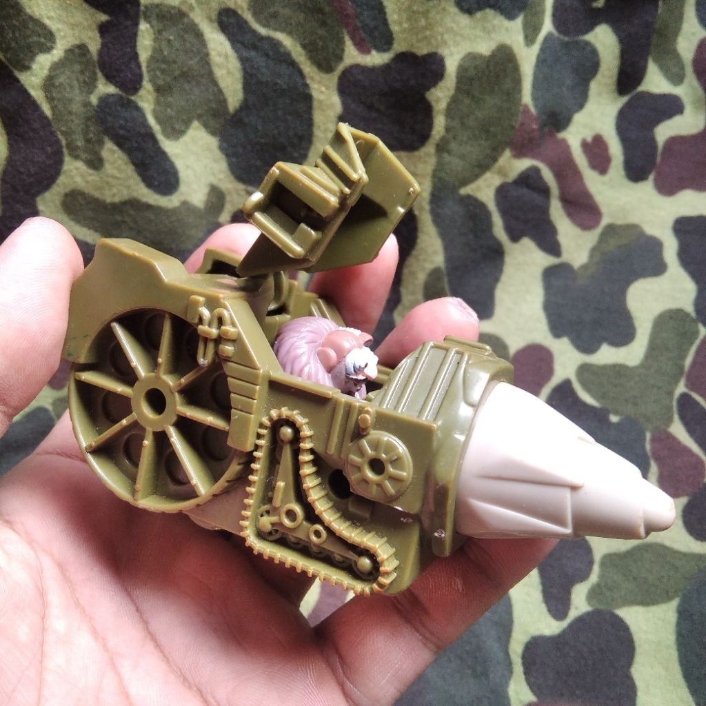 mainan jadul disney atlantis mcd kendaraan bor bawah laut mainan mobil jadul mcd atlantis happy meal