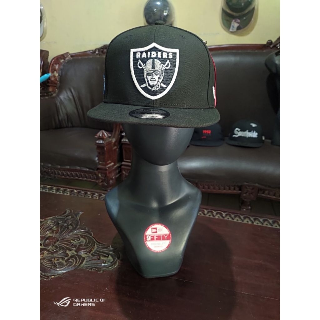 TOPI SNAPBACK RAIDERS NEW ERA ALPHA INDUSTRIES ORIGINAL