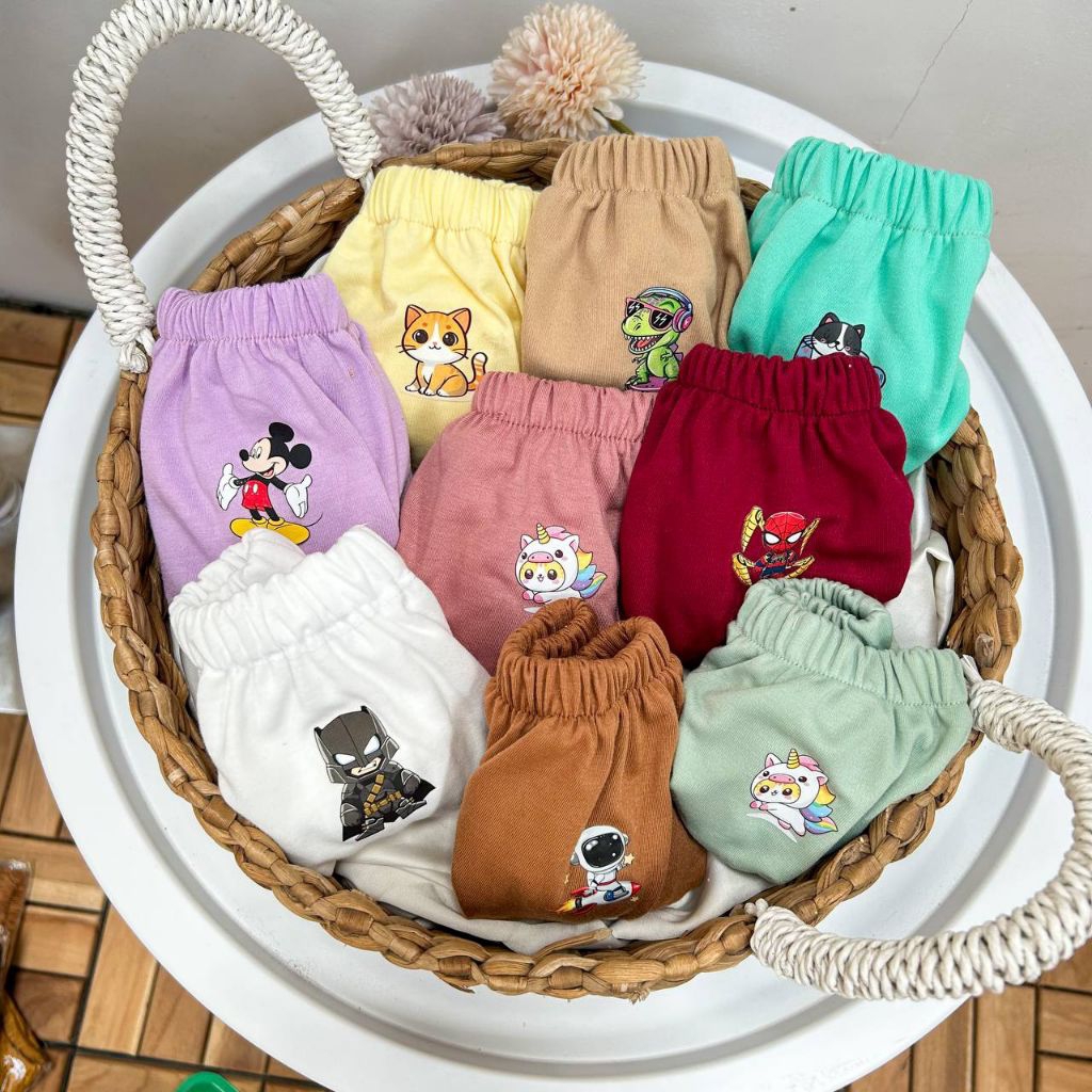 CD anak karakter celana dalamanak karakter unisex