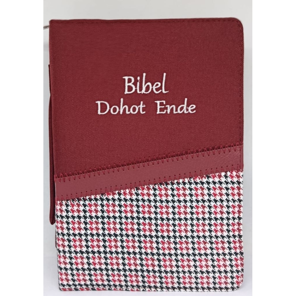 

SAMPUL BIBEL DOHOT ENDE MOTIF KOTAK