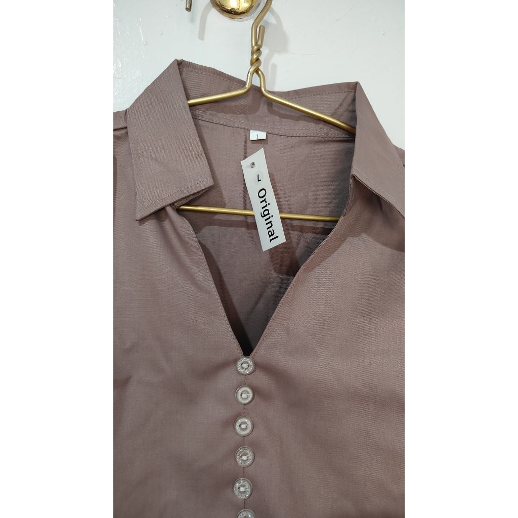 Blouse berwarna dusty purple