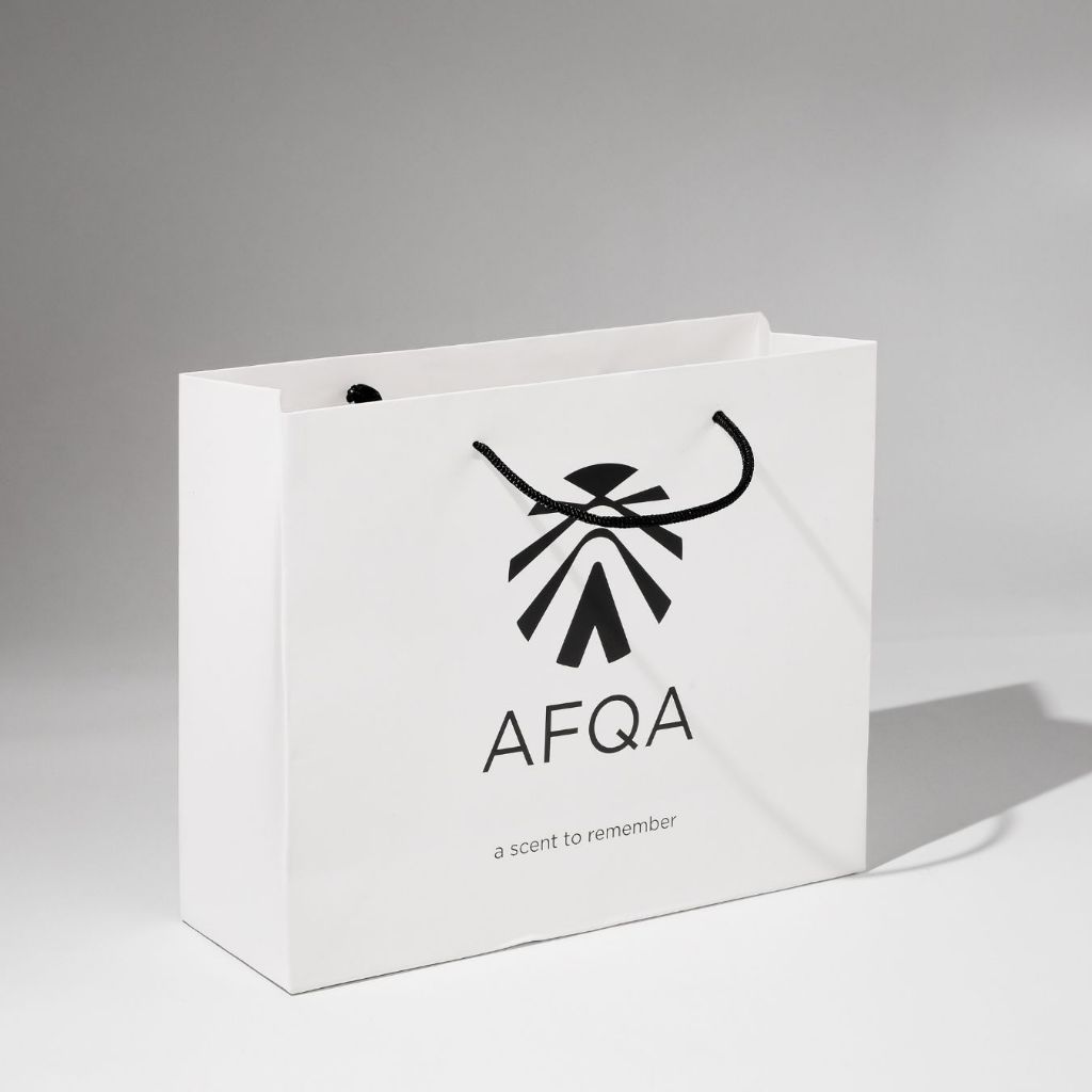 

ADDITIONAL Paperbag + Kartu Ucapan