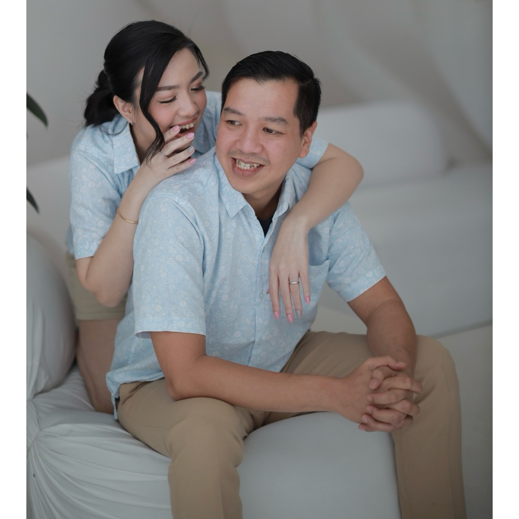 KATUN JEPANG kemeja pendek pria reguler fit motif daun bunga