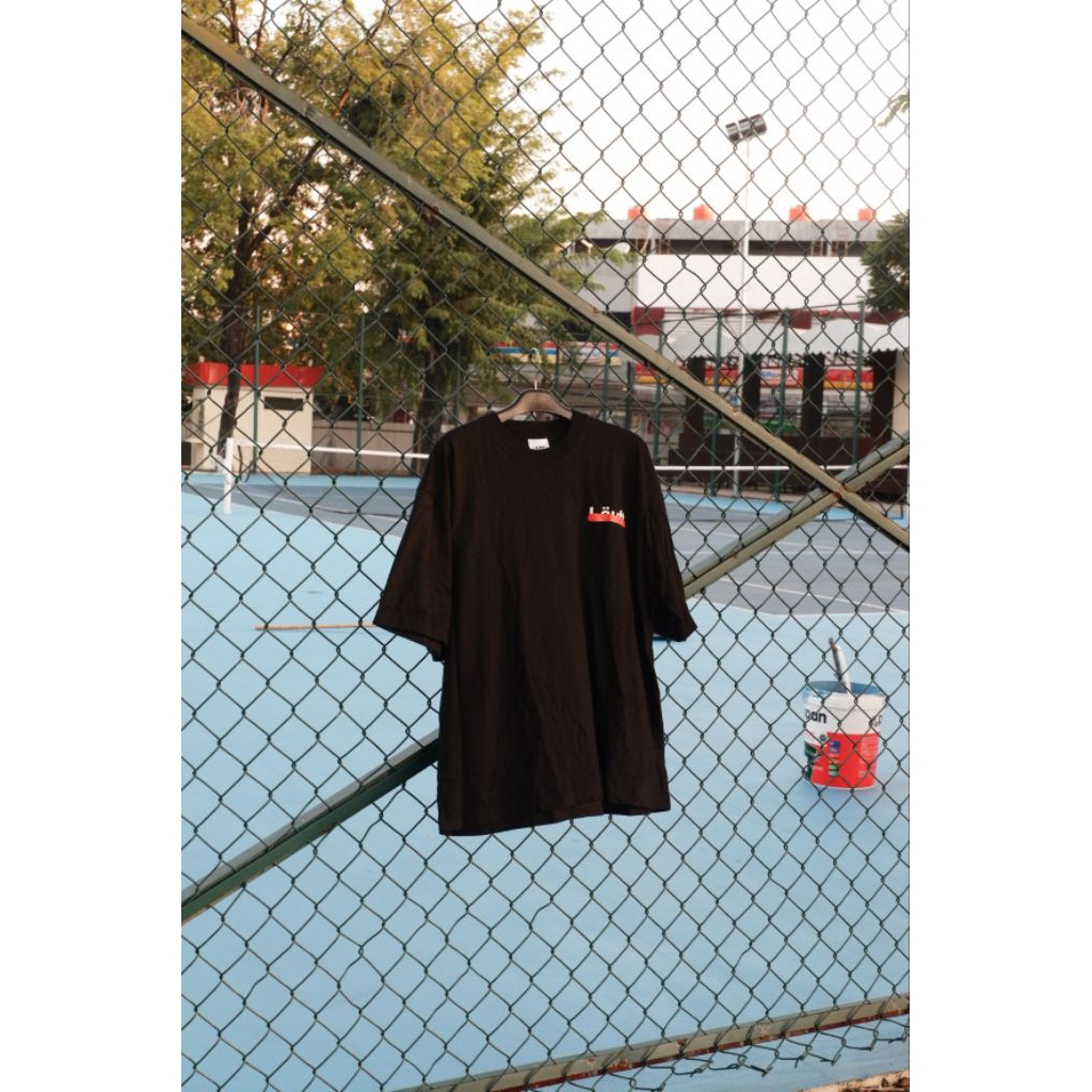 T-SHIRT OVERSIZE “STUTTGART”  LAUFTSTUDIOS