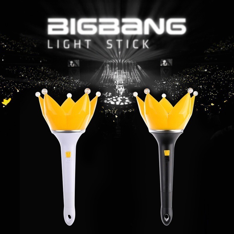 2025 BIGBANG OFFICIAL LIGHTSTICK Ver 4 (Black)