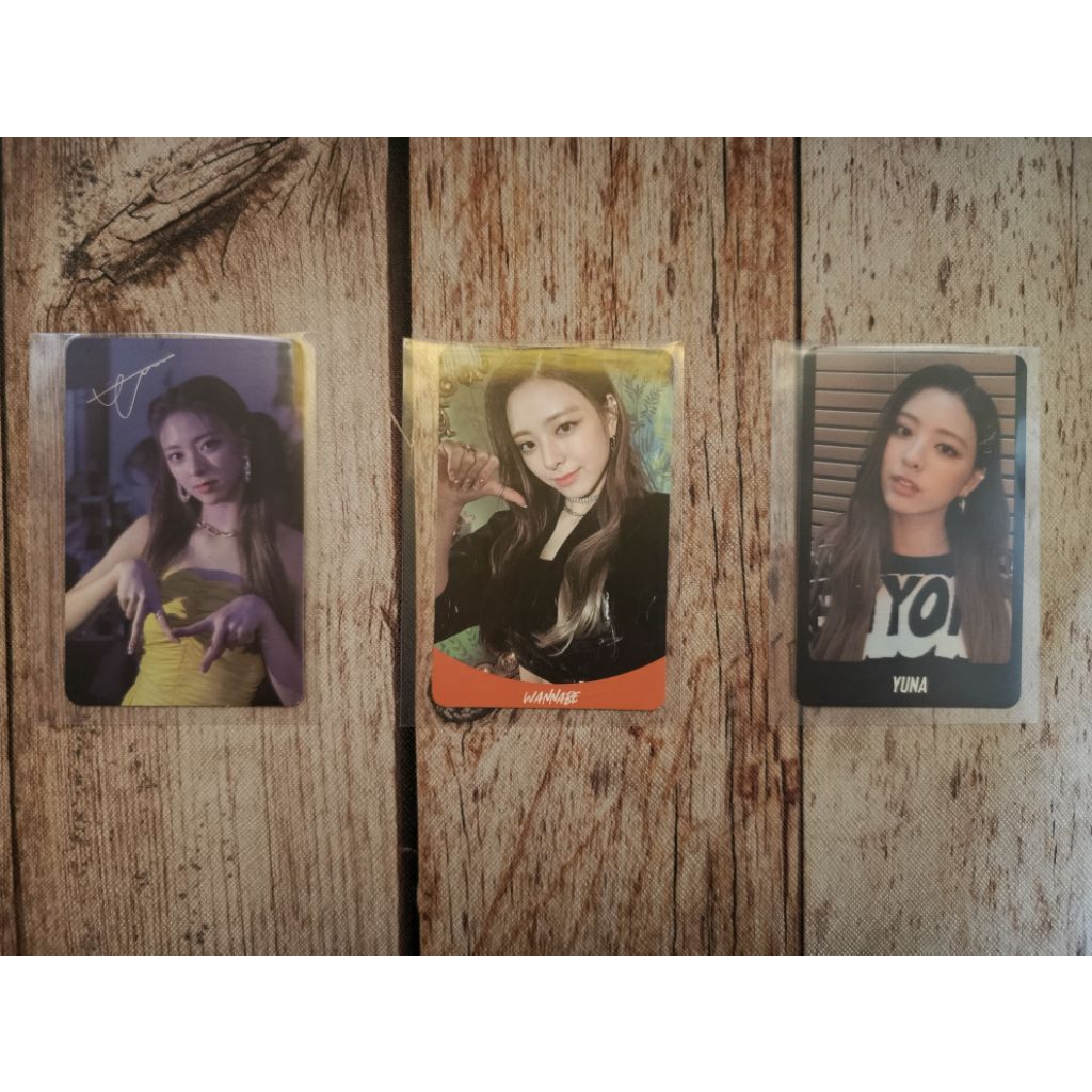 OFFICIAL Photocard Yuna ITZY - Wannabe