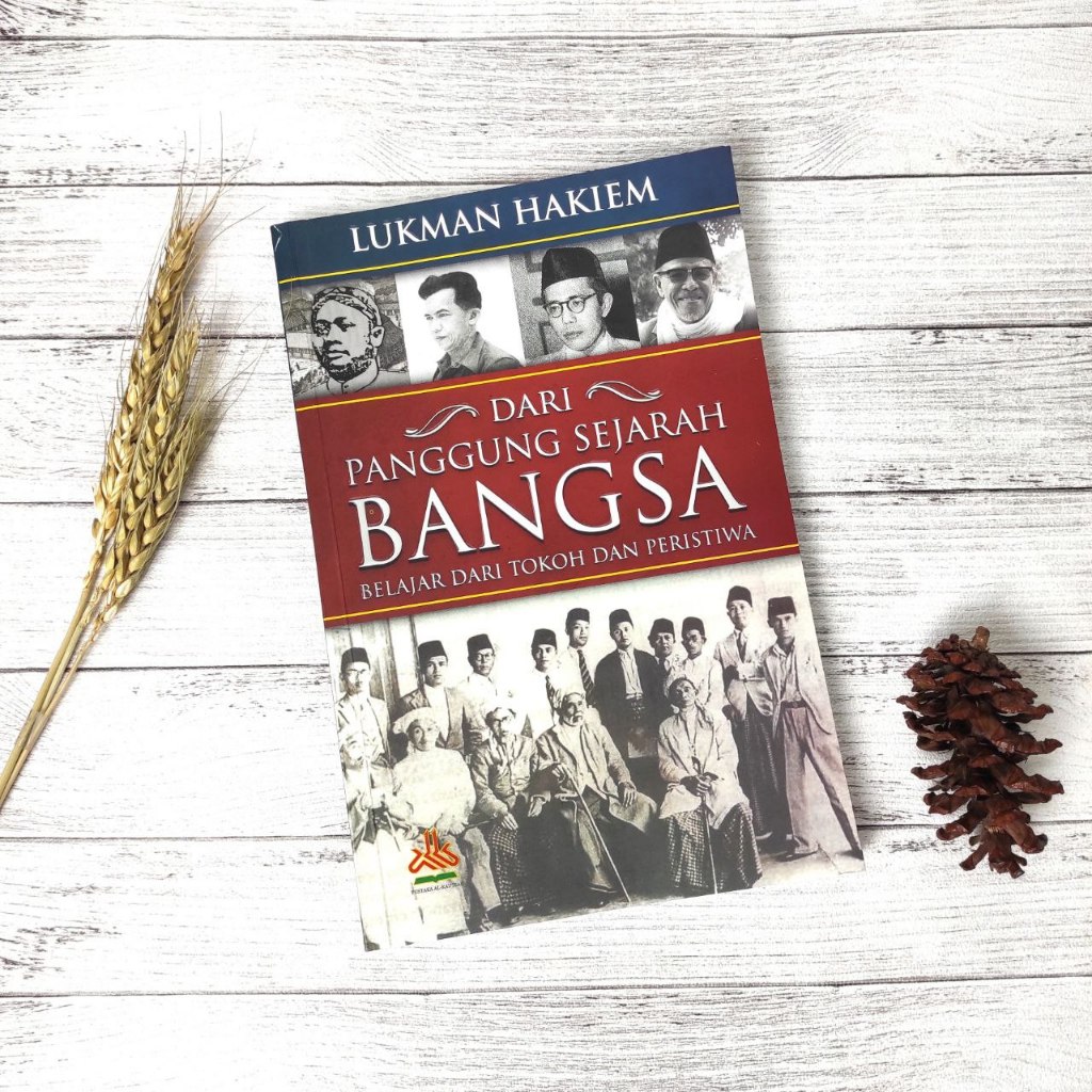 Dari Panggung Sejarah Bangsa