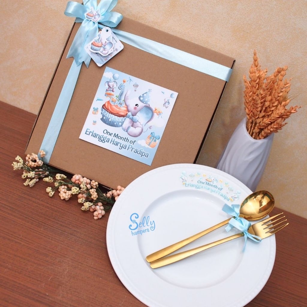 

Souvenir Baby One Month. Hampers Baby Born. Aqiqah. Kelahiran Bayi. Souvenir Ultah.