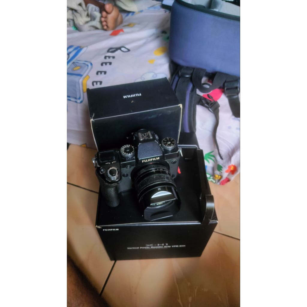 Fuji X-H1 second + Fujinon 35mm F1.4