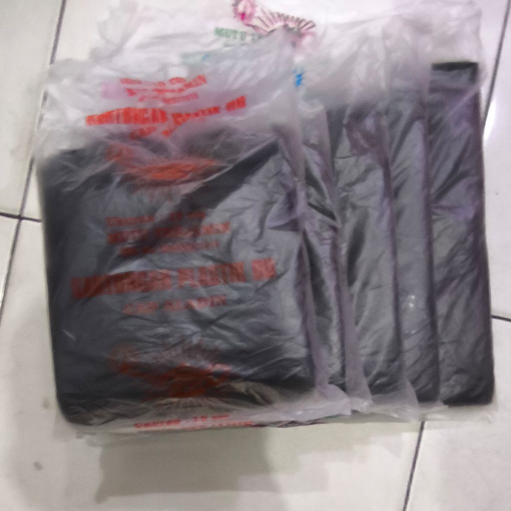 Plastik asoy hitam aladin