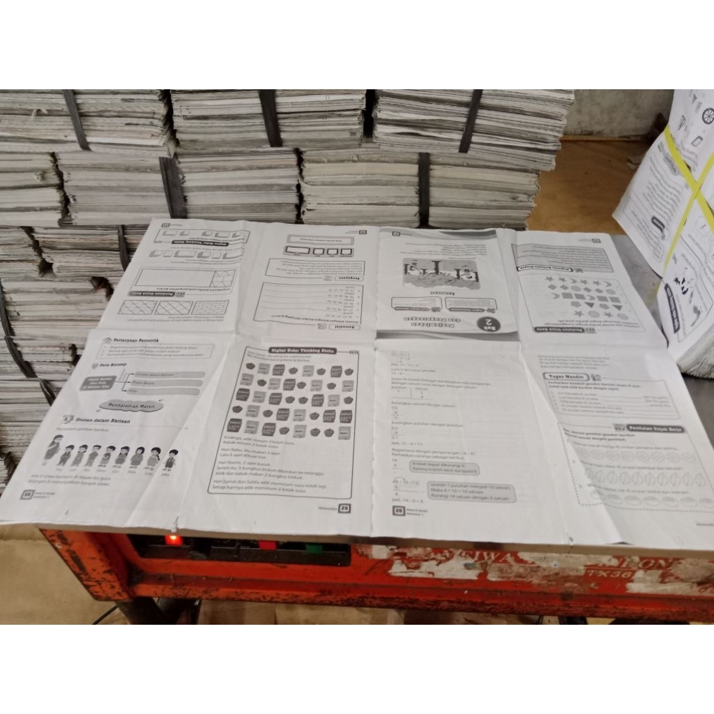 Koran bekas/ kertas koran. per 1 kg