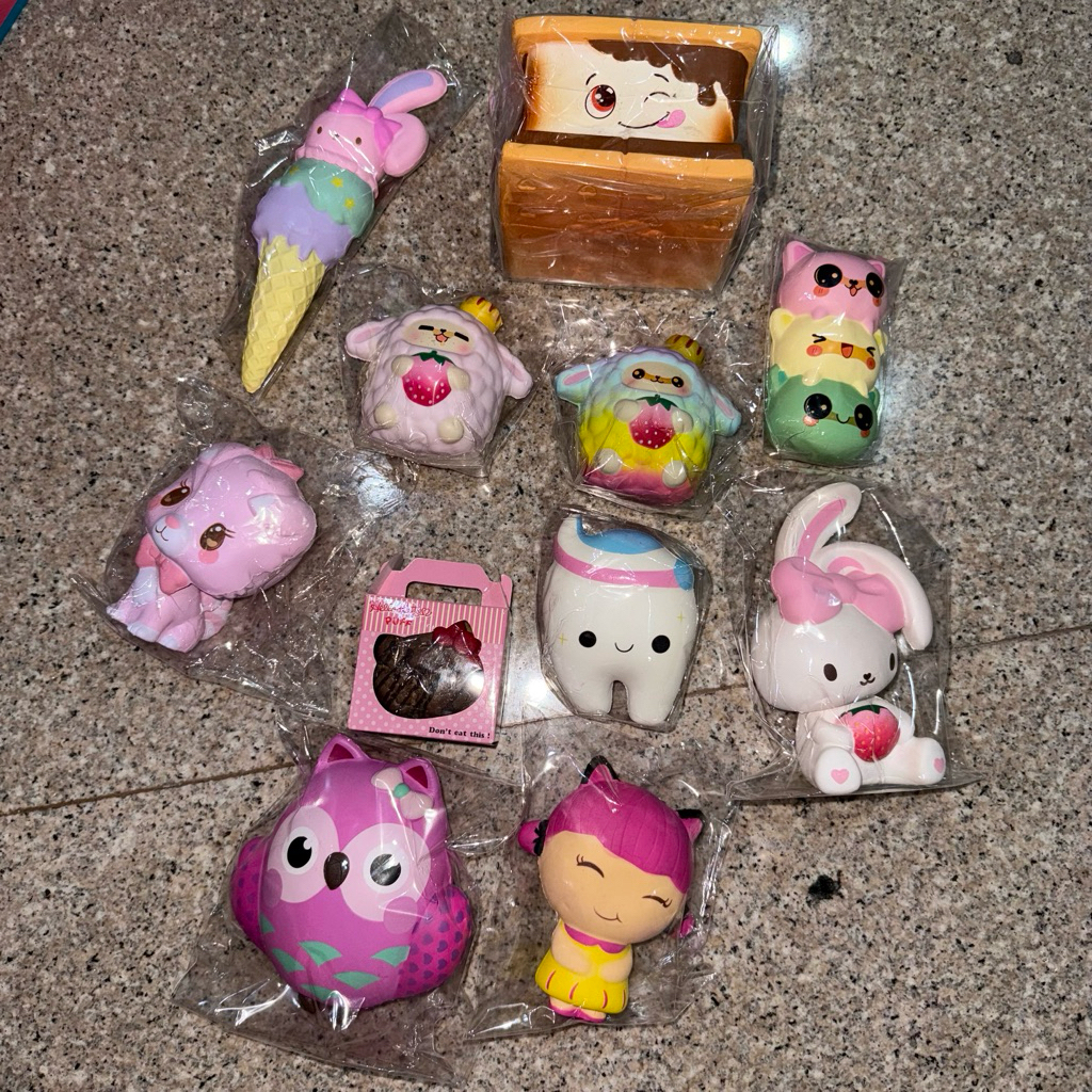 PRELOVED SQUISHY LICENSED RARE SQUISHY COLLECTION