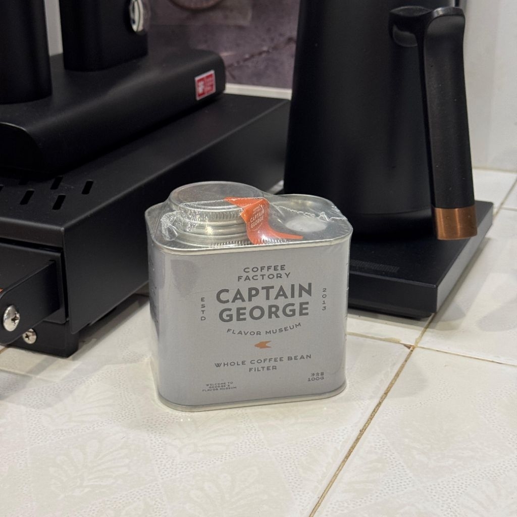 

Captain George Ethiopia Elto Bare Anaerobic Natural 72Hrs Flavour Museum Coffee Factory - 100gr Kopi Beans