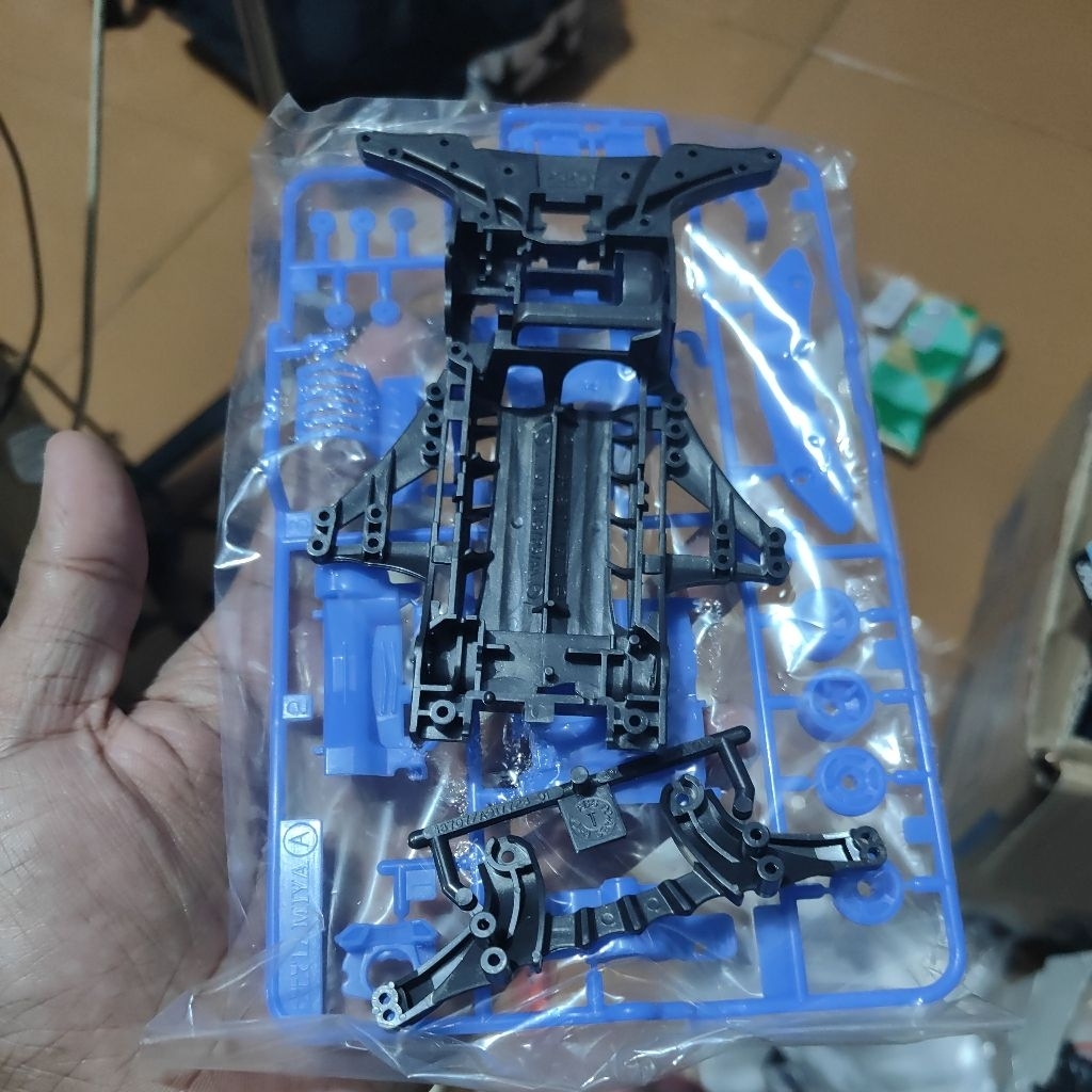 Tamiya Casis Chassis Fma Grey + Gearbox Fm-a Biru + Akar Fma Grey