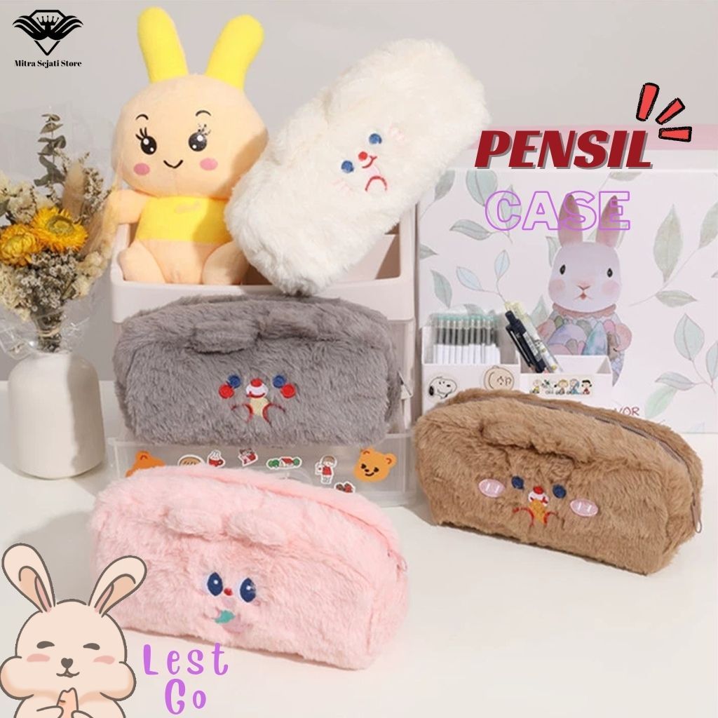 

Kotak Pensil Alat Tulis Anak Motif Karakter Lucu Bahan Bulu Lembut Kapasitas Tinggi - PMM