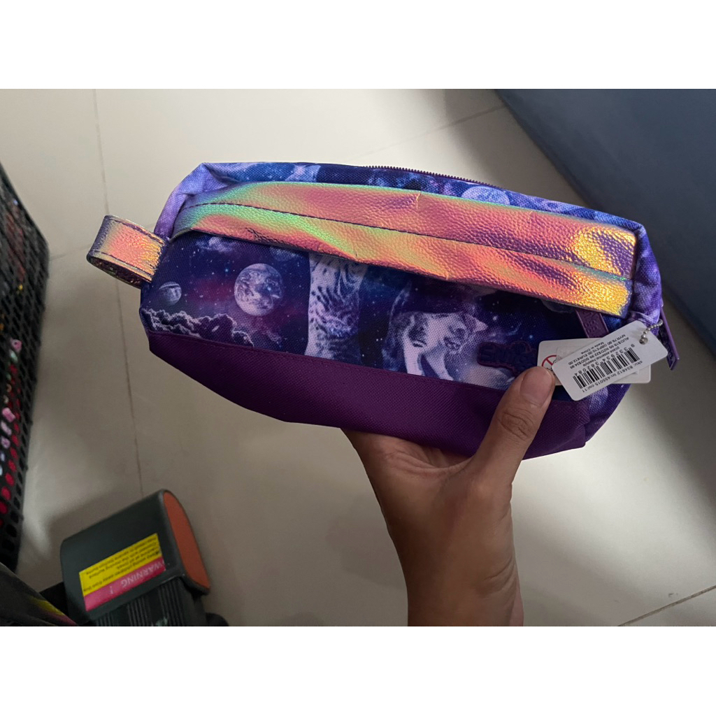 

SMIGGLE FREESTYLE PENSILCASE SOFTCASE PURPLE - TEMPAT PENSIL SMIGGLE