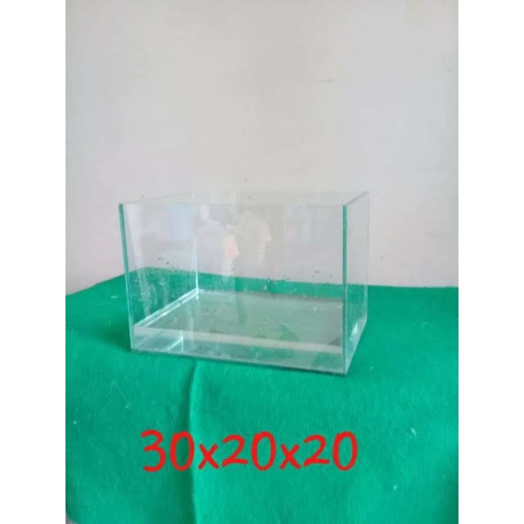 aquarium 30 x 20 x 20