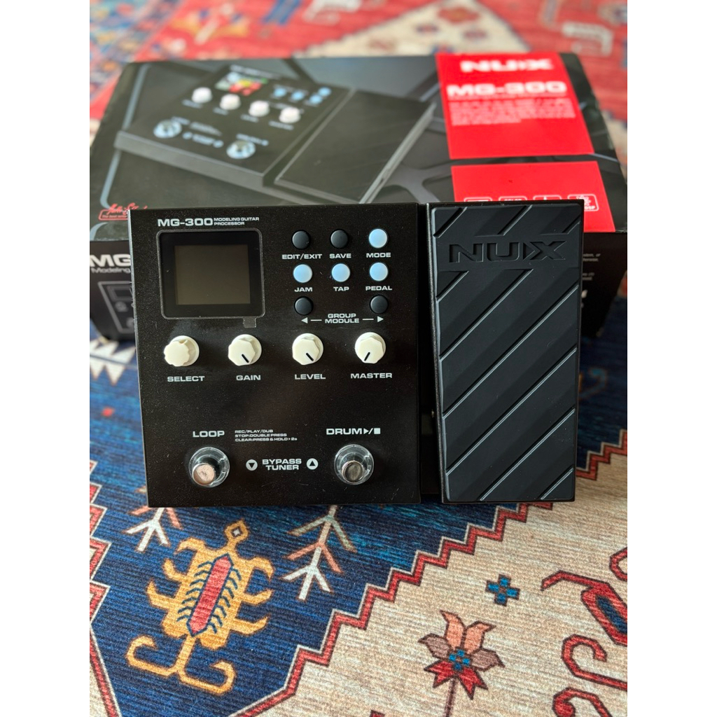 Multi Efek Gitar Digital NUX MG-300 SECOND MULUS